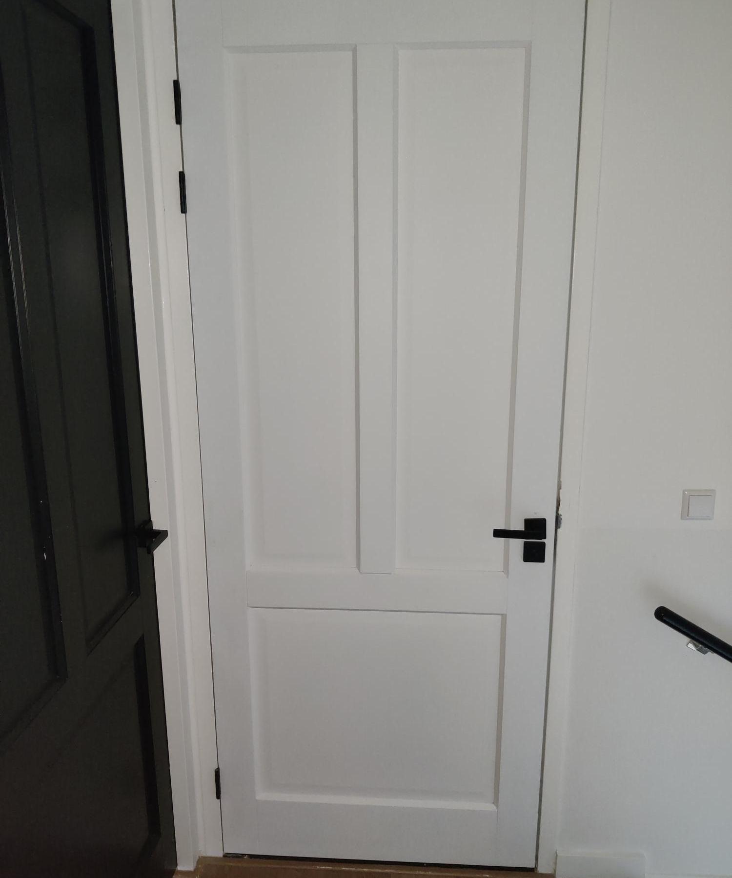 633ae0224cb6c_binnendeur voor spuiten op locatie.jpg